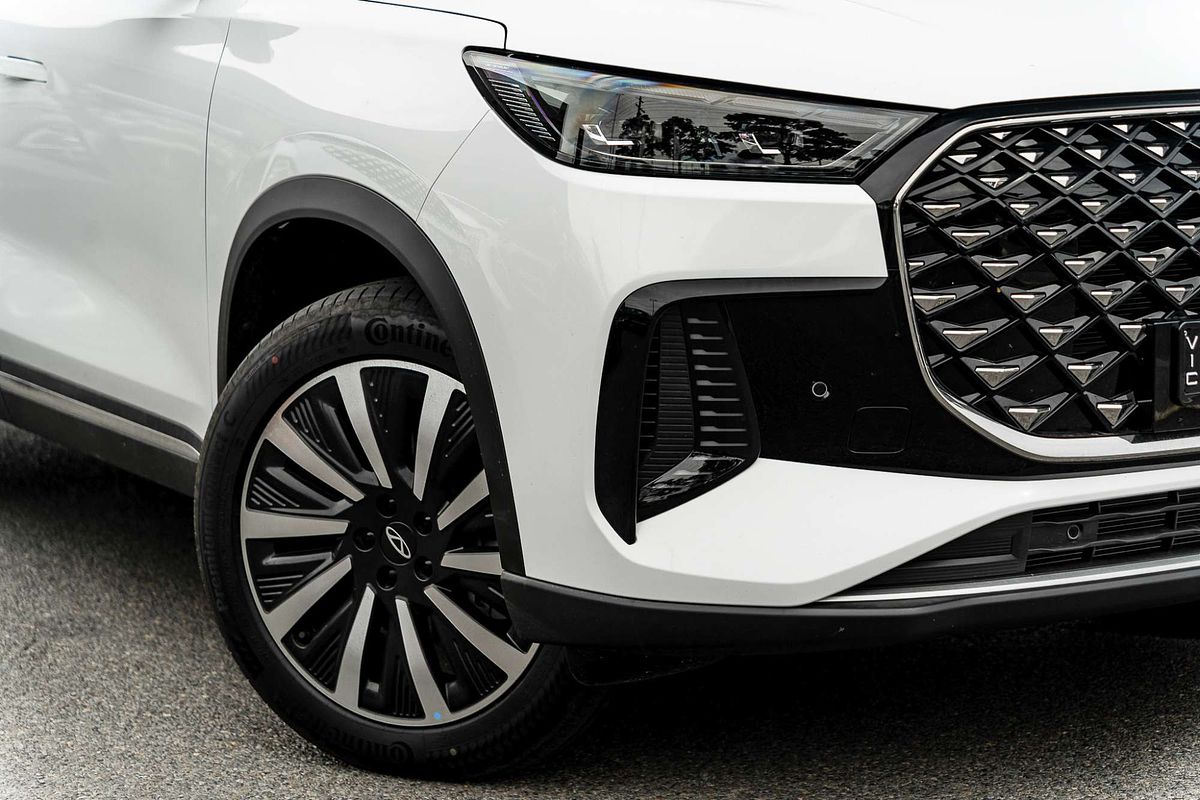 2025 Chery Tiggo 8 Super Hybrid Ultimate T31