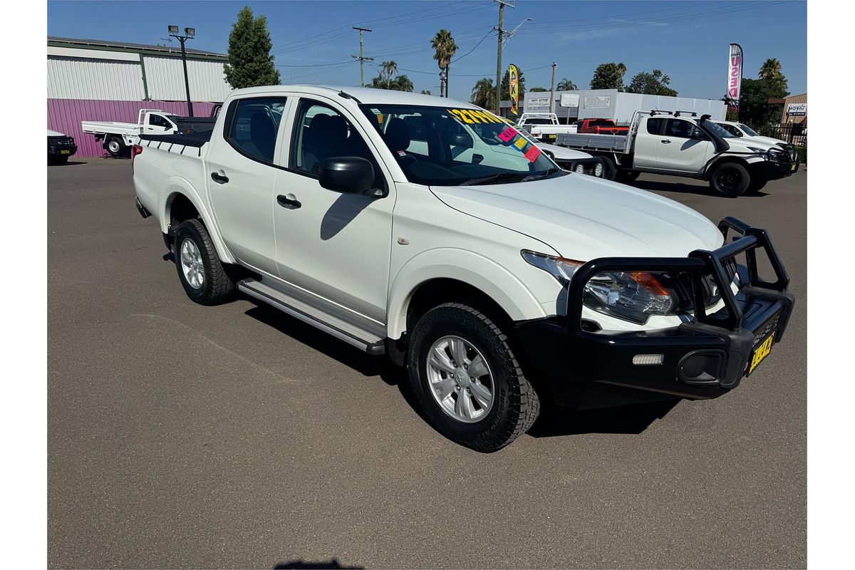 2016 Mitsubishi Triton GLX PLUS (4x4) MQ MY16 UPGRADE 4X4