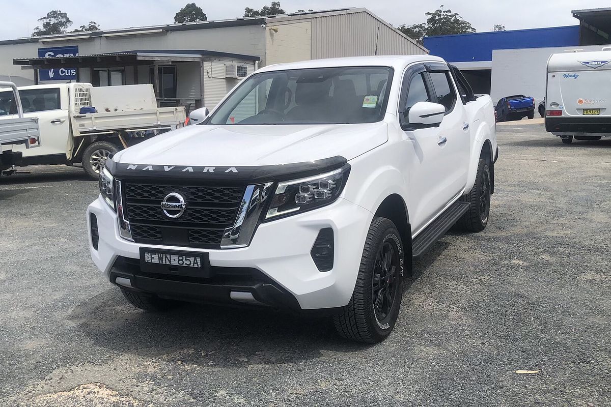 2025 Nissan Navara ST D23 4X4