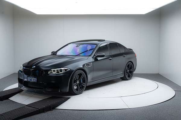 2015 BMW M5 F10 LCI