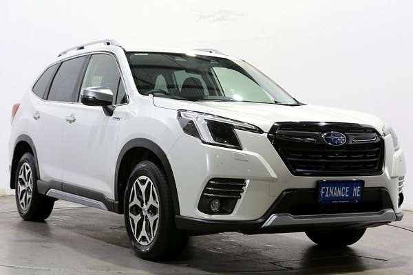 2023 Subaru Forester Hybrid L S5