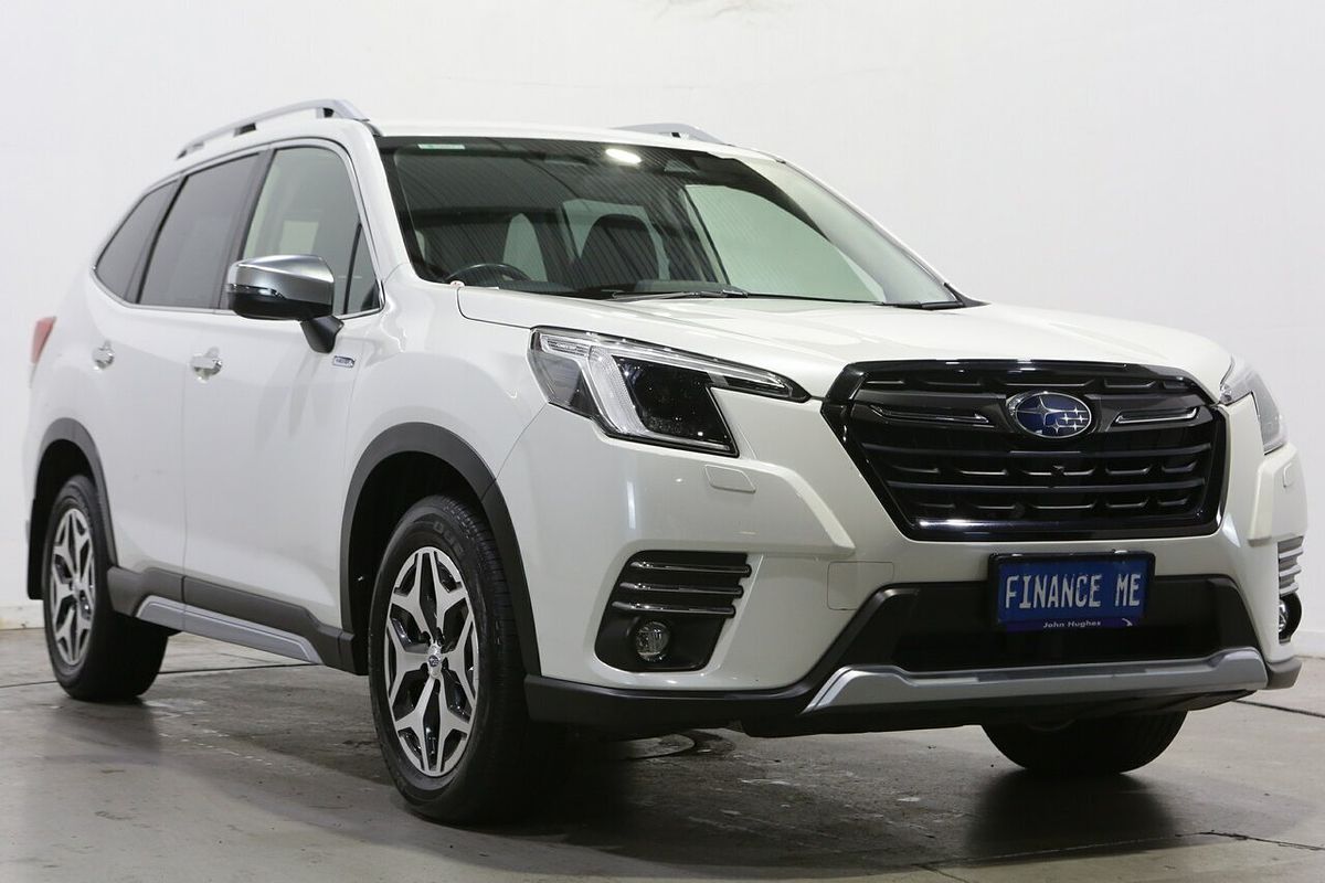 2023 Subaru Forester Hybrid L S5
