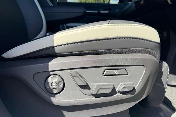 2026 Kia EV5 GT-Line OVc thumb-16