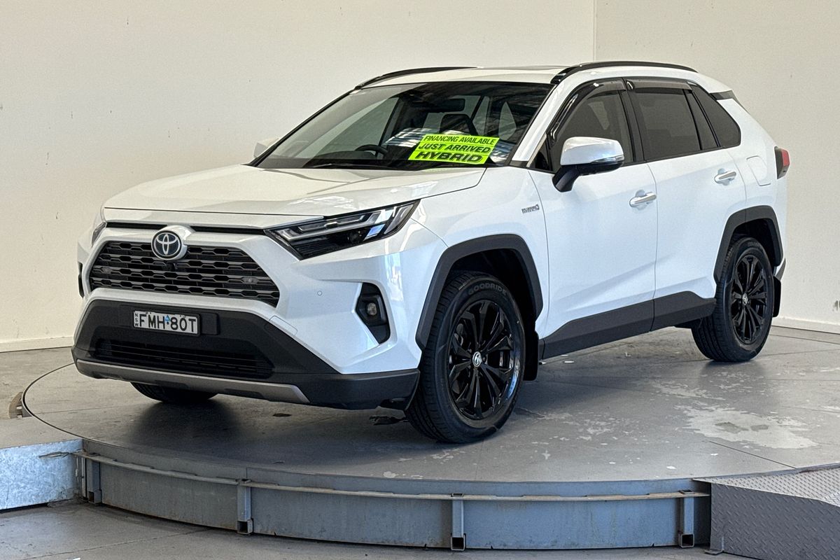 2024 Toyota RAV4 Cruiser AXAH54R