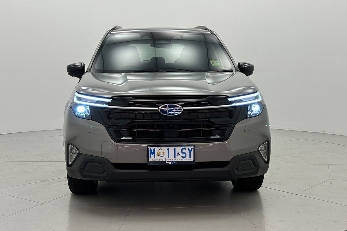 2025 Subaru Forester Hybrid Touring S6