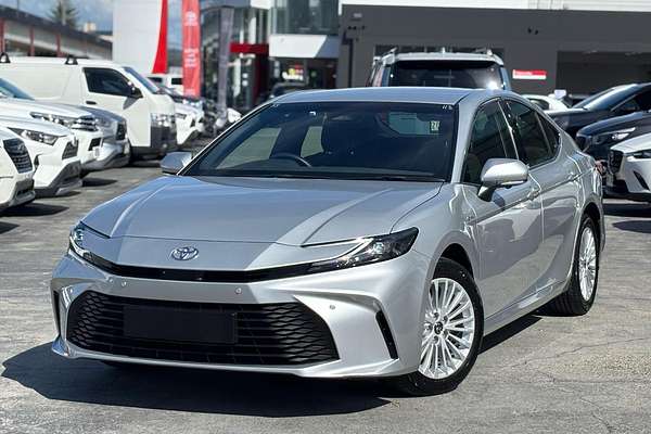 2025 Toyota Camry Ascent AXVH80R