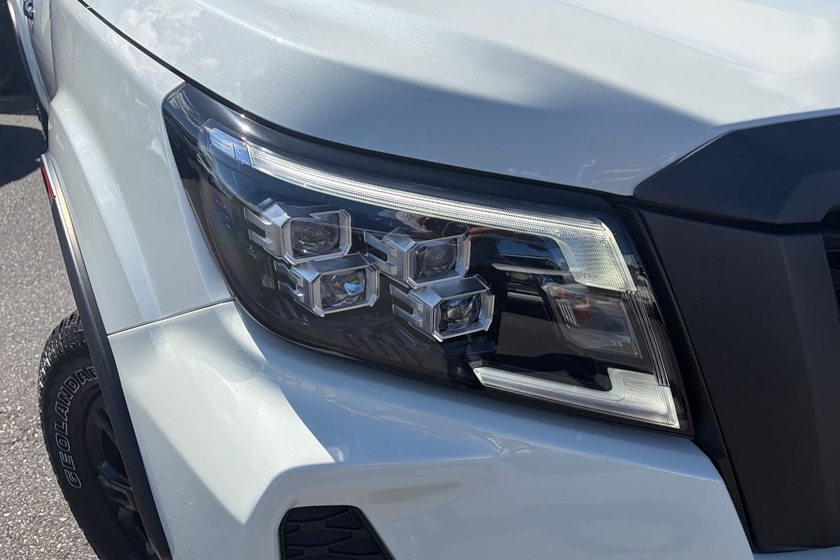 2024 Nissan Navara PRO-4X D23 4X4