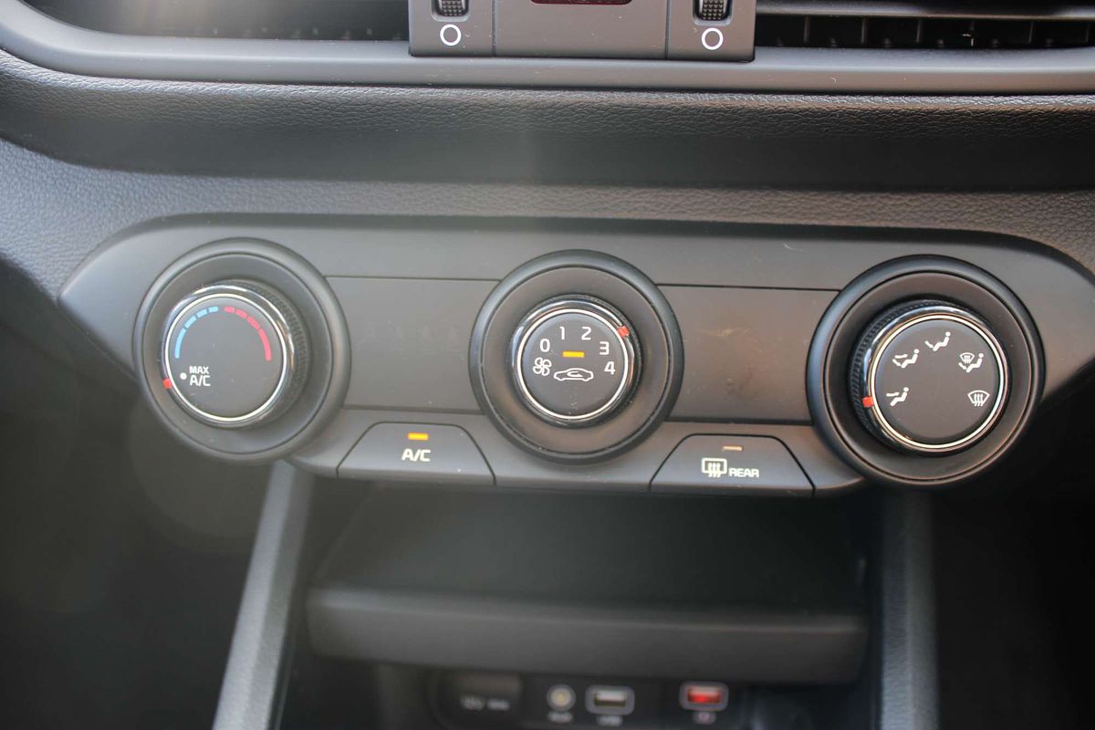 2018 KIA CERATO S 6 SP AUTOMATIC 5D HATCHBACK 4CYL