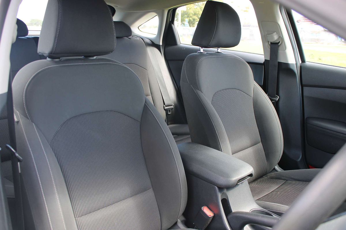 2018 KIA CERATO S 6 SP AUTOMATIC 5D HATCHBACK 4CYL