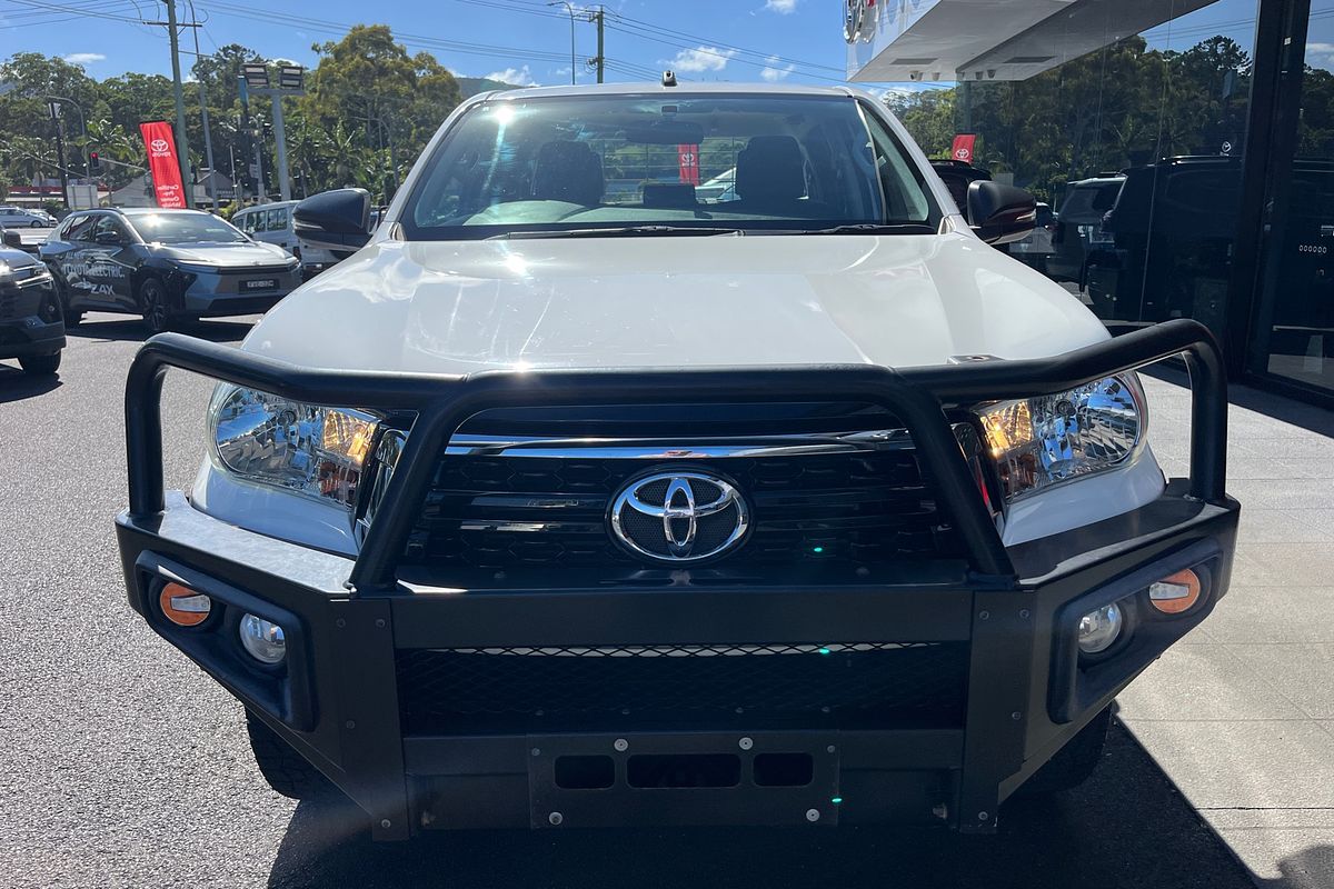 2018 Toyota Hilux SR (4x4) GUN126R MY19 4X4