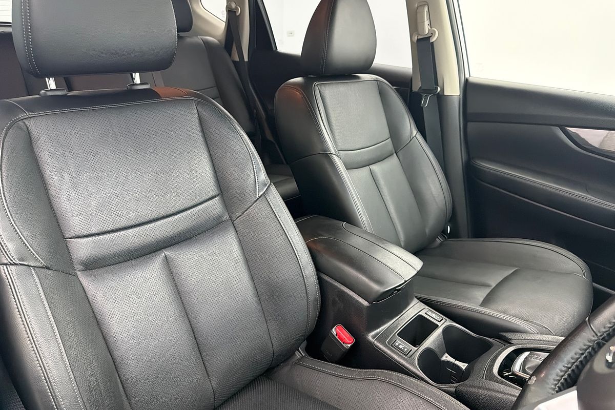 2020 Nissan X-TRAIL ST-L T32 Series II