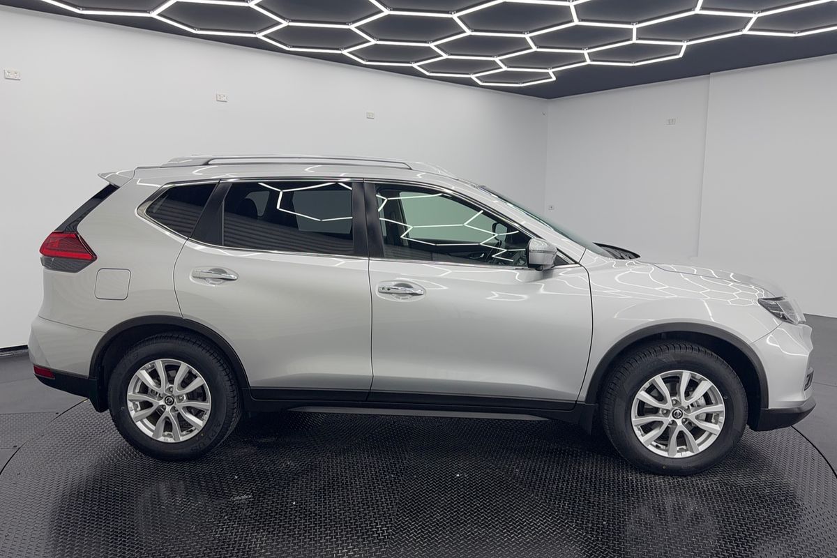 2020 Nissan X-TRAIL ST-L T32 Series II