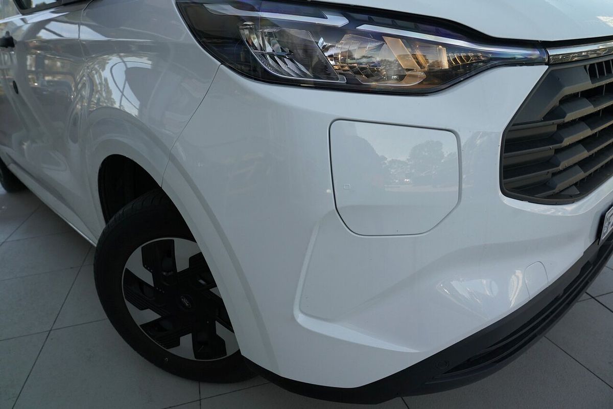 2025 Ford Transit Custom PHEV Trend LWB AV LWB Low Roof