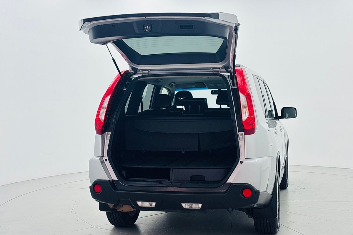 2013 NISSAN X-TRAIL ST (4x4) MAN 4D WAGON 4CYL