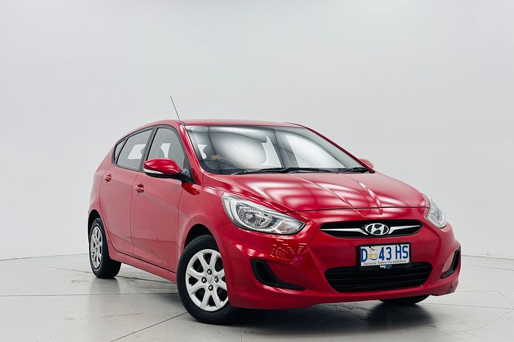 2013 Hyundai Accent Active RB