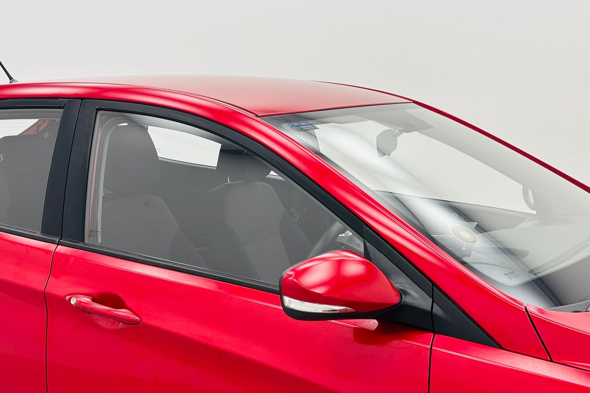 2013 HYUNDAI ACCENT ACTIVE 4 SP AUTOMATIC 5D HATCHBACK 4CYL