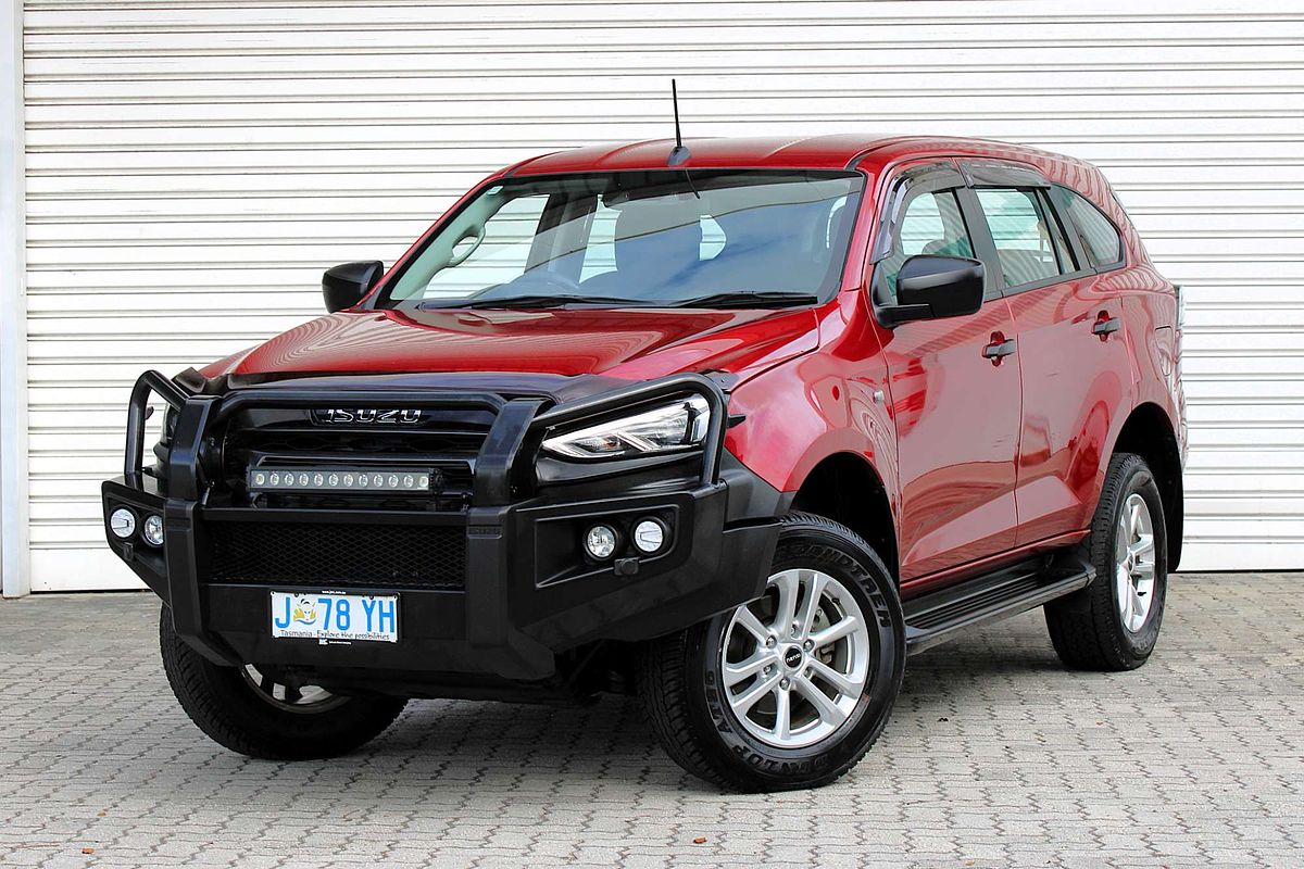 2021 Isuzu MU-X LS-M
