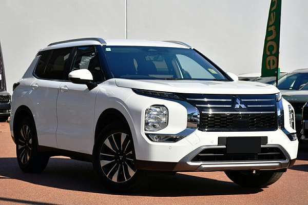 2026 Mitsubishi Outlander LS ZM