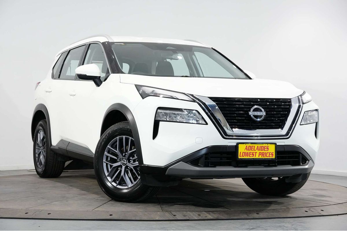 2025 Nissan X-TRAIL ST T33