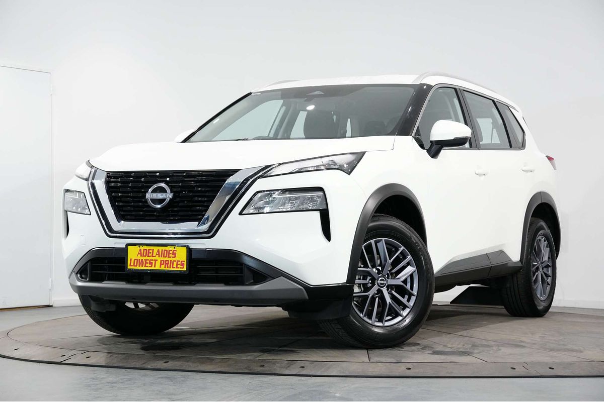 2025 Nissan X-TRAIL ST T33