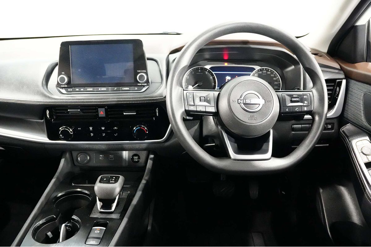 2025 Nissan X-TRAIL ST T33