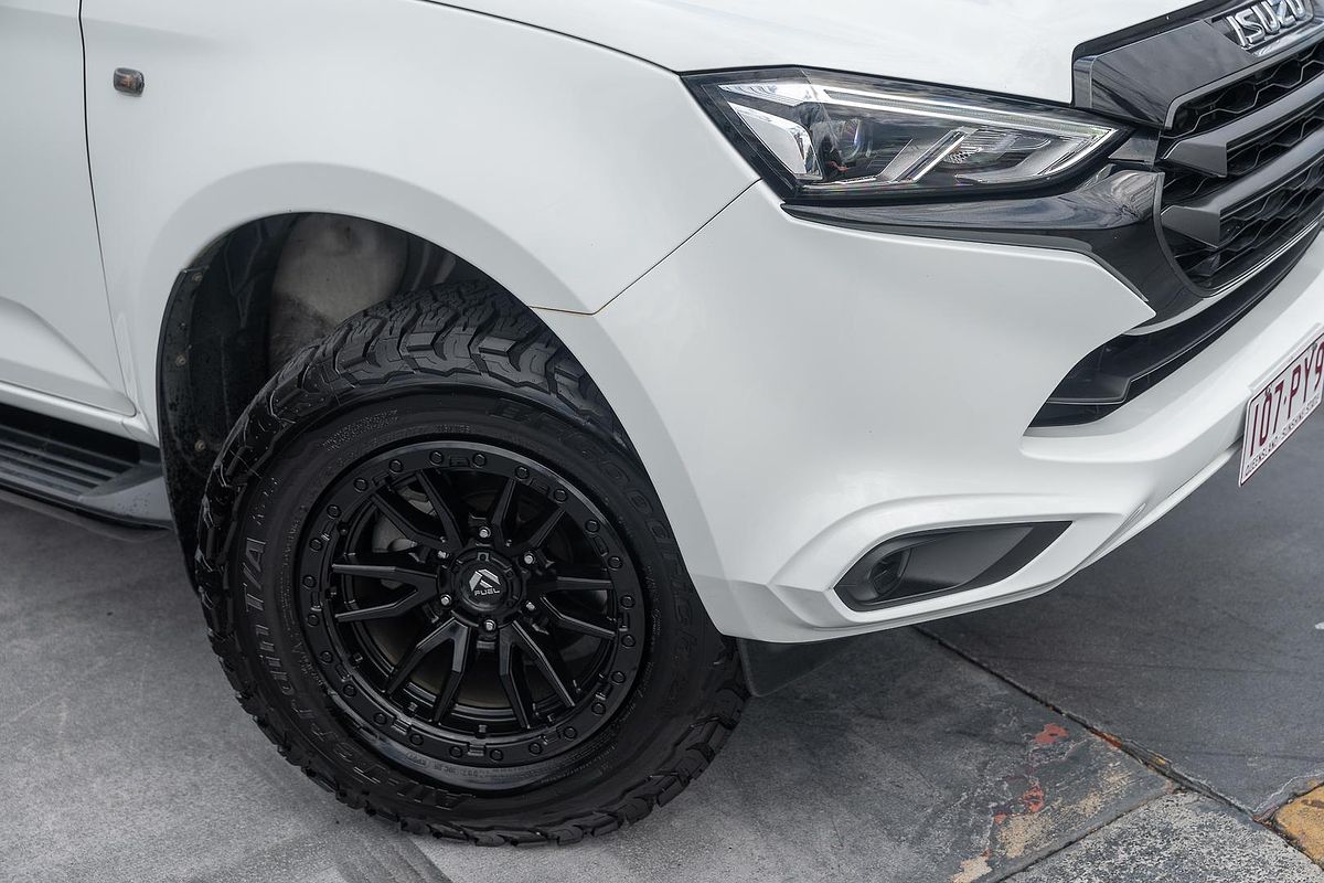 2025 Isuzu MU-X LS-M