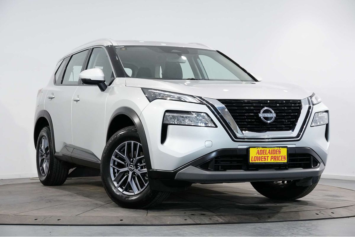 2024 Nissan X-TRAIL ST T33