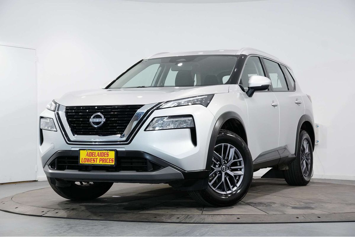 2024 Nissan X-TRAIL ST T33