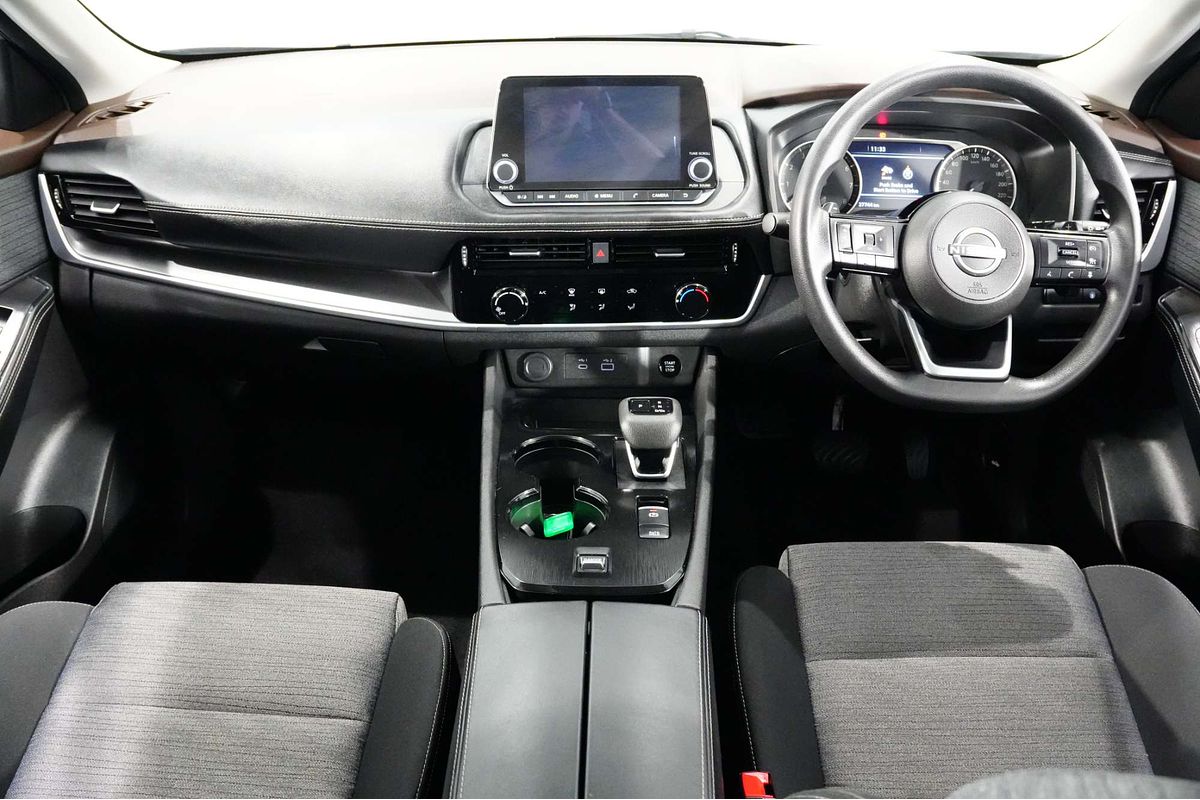 2024 Nissan X-TRAIL ST T33