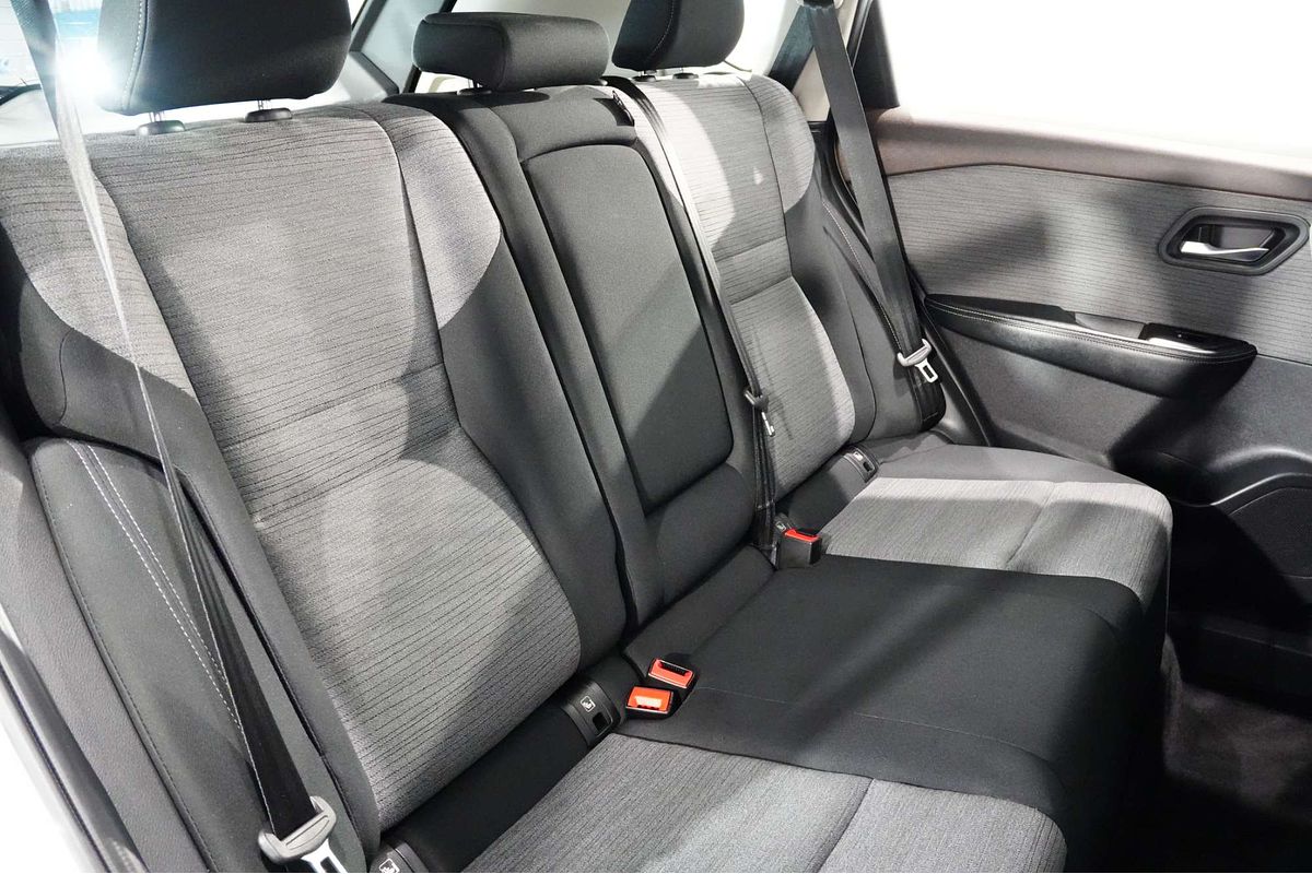 2024 Nissan X-TRAIL ST T33