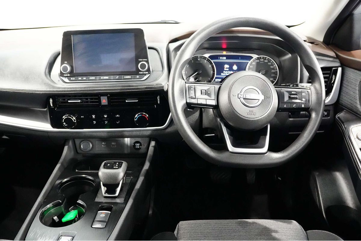 2024 Nissan X-TRAIL ST T33