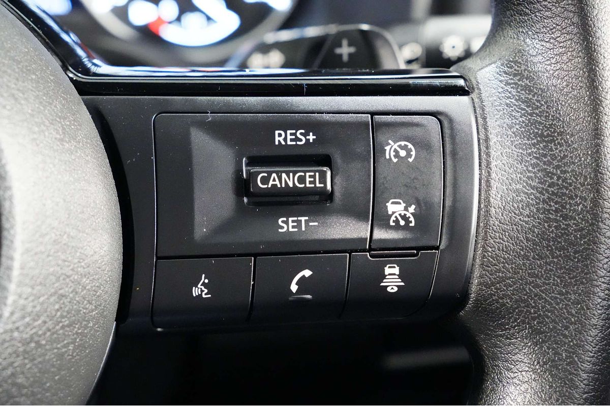 2024 Nissan X-TRAIL ST T33