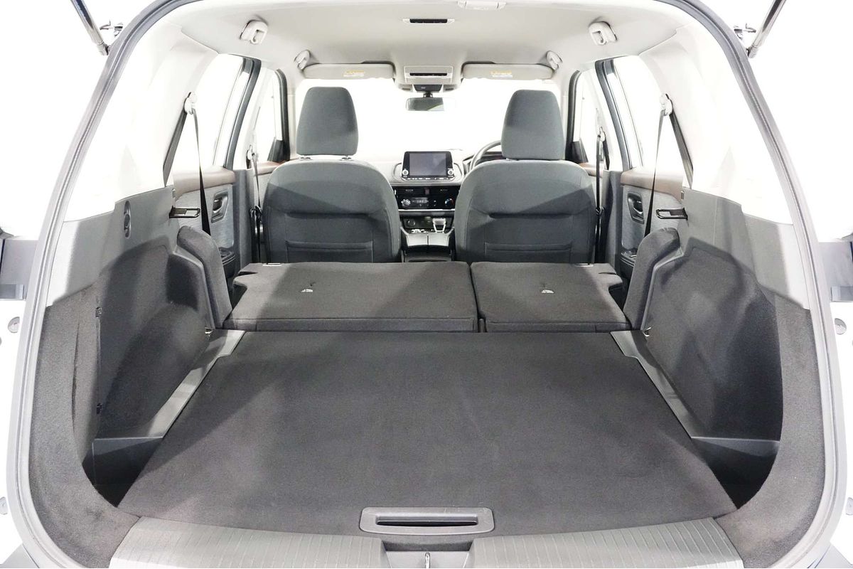 2024 Nissan X-TRAIL ST T33