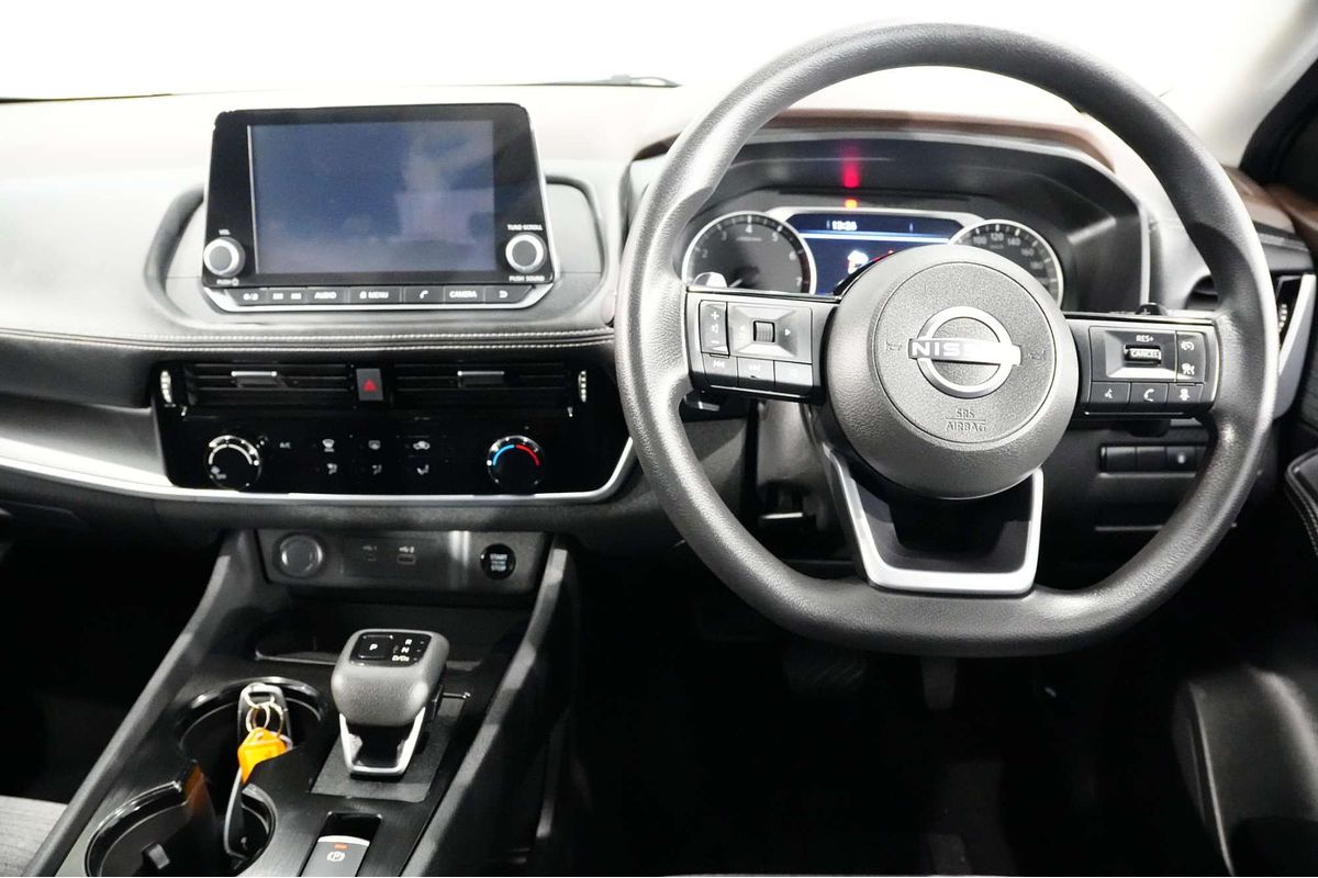 2024 Nissan X-TRAIL ST T33