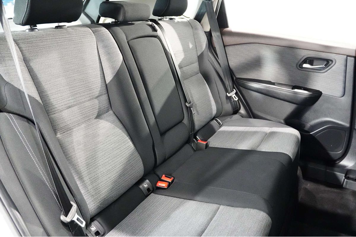2024 Nissan X-TRAIL ST T33