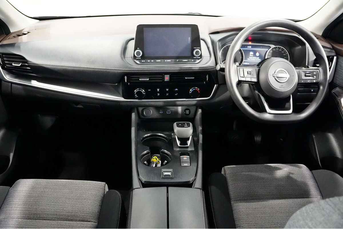 2024 Nissan X-TRAIL ST T33