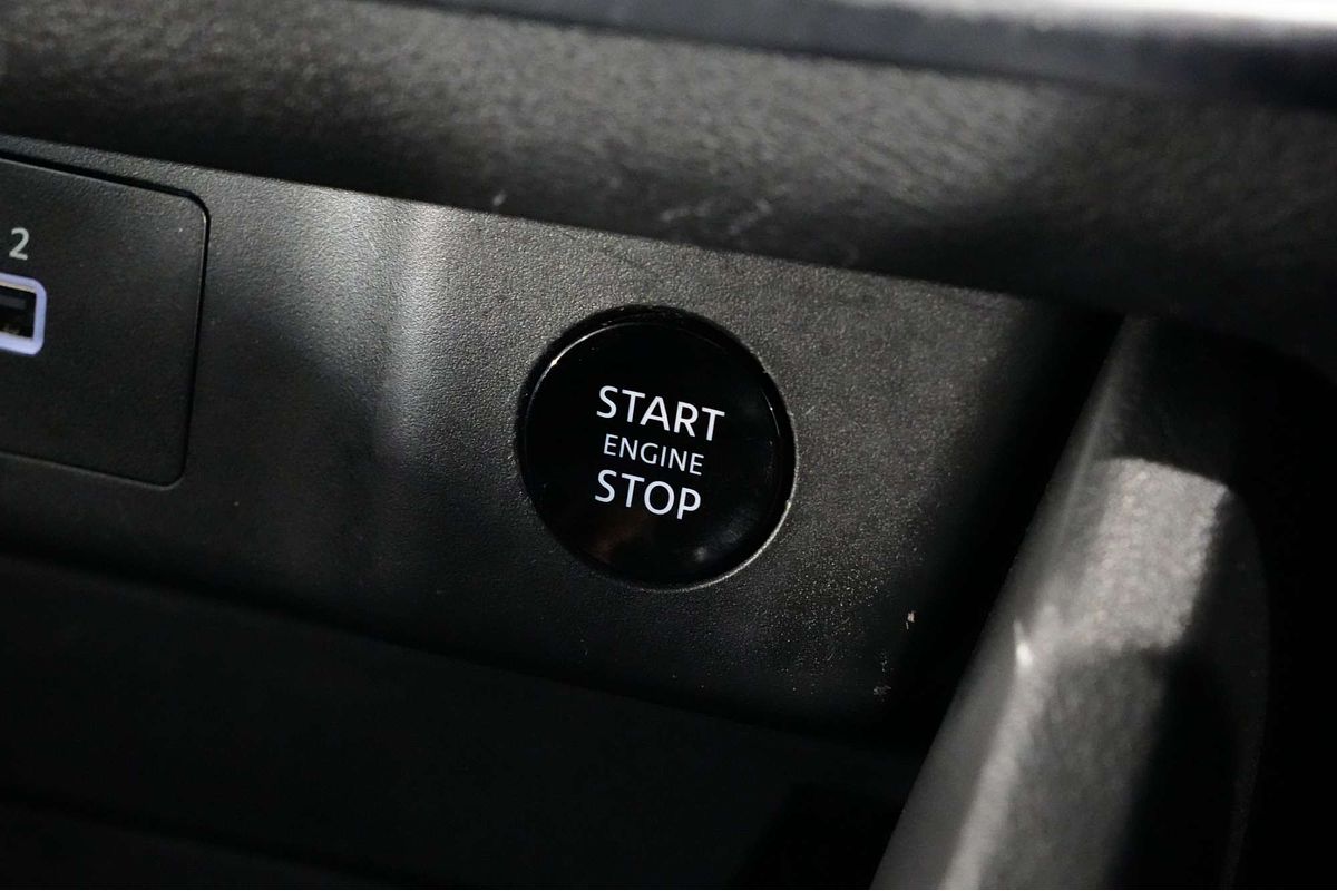 2024 Nissan X-TRAIL ST T33