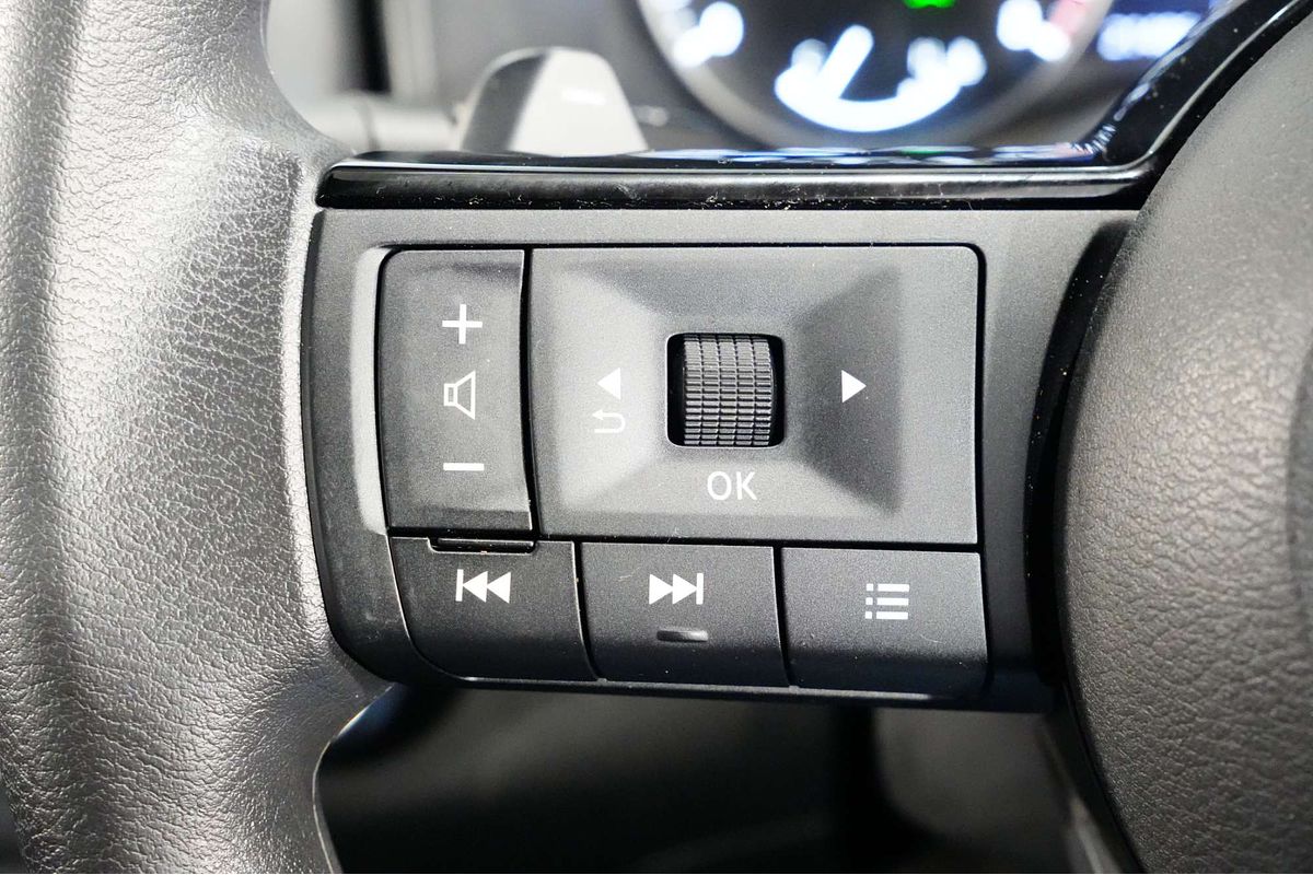 2024 Nissan X-TRAIL ST T33