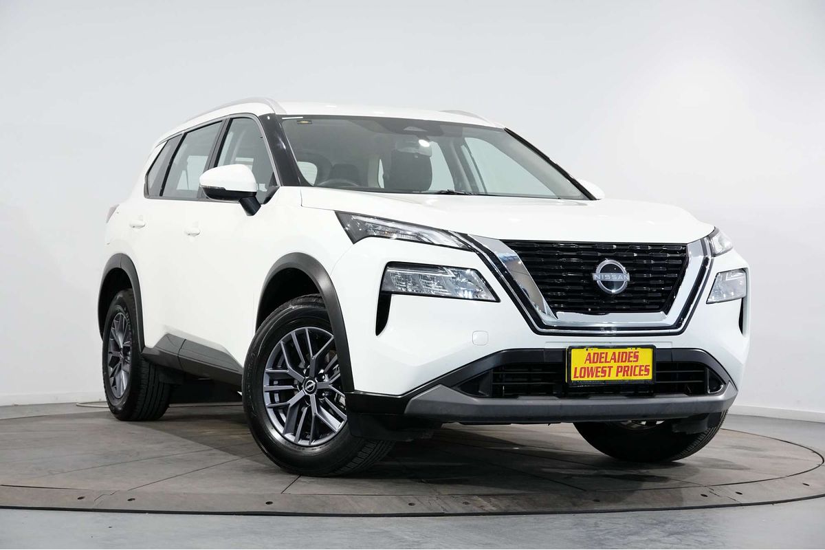 2025 Nissan X-TRAIL ST T33