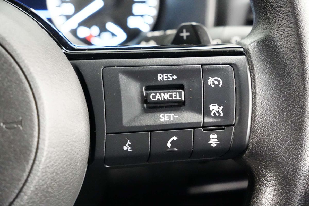 2025 Nissan X-TRAIL ST T33