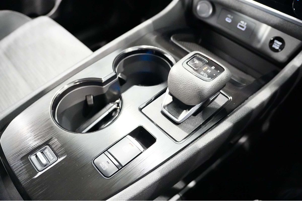 2025 Nissan X-TRAIL ST T33