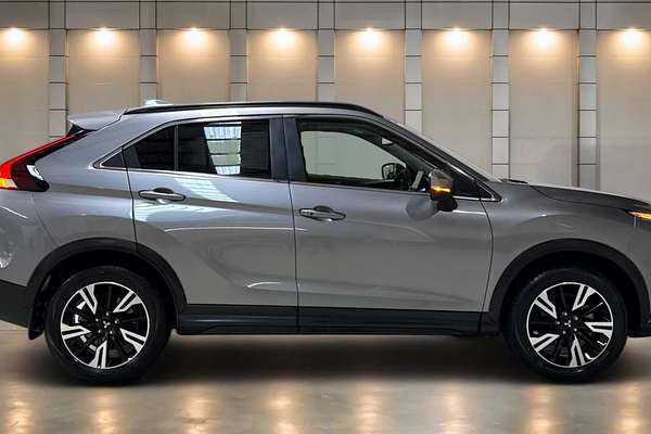 2024 Mitsubishi Eclipse Cross LS YB