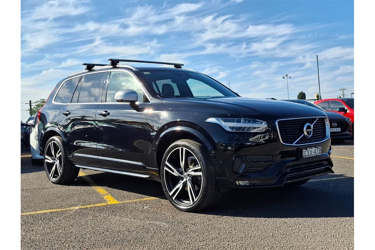 2017 Volvo XC90 T6 R-Design