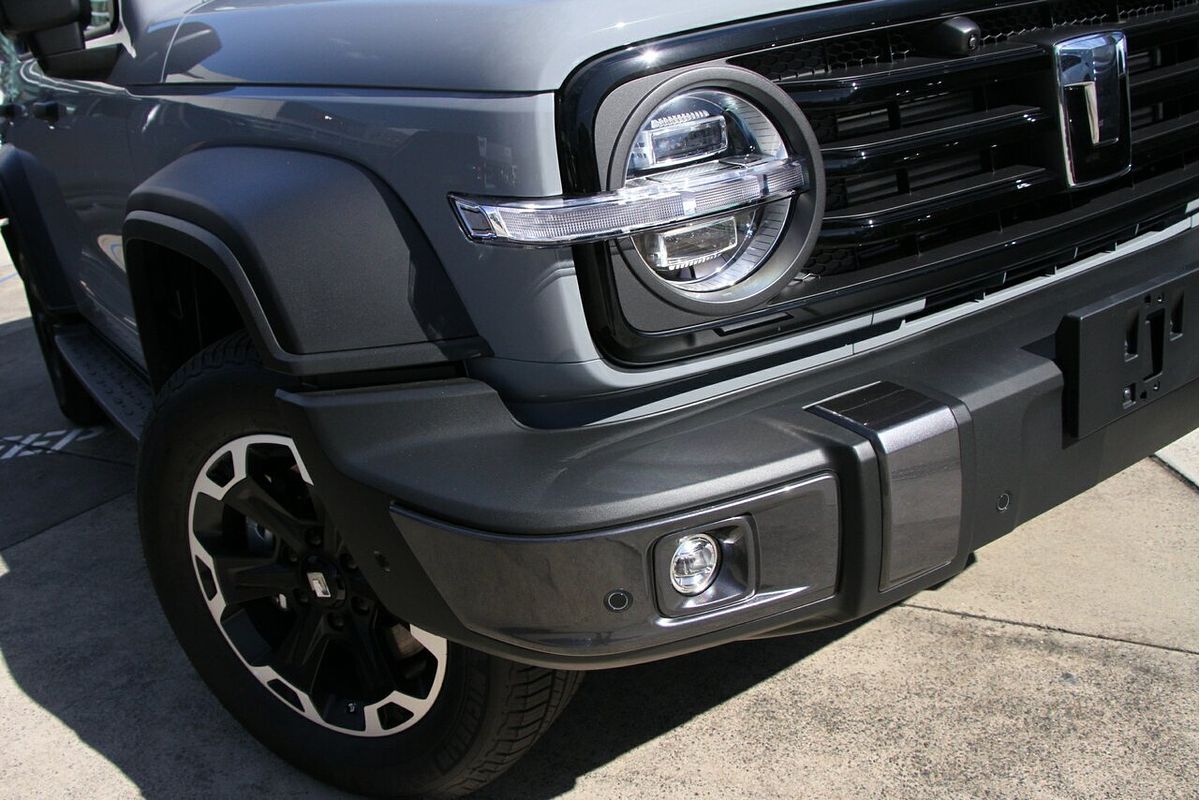 2026 GWM Tank 300 Ultra Hi4-T PHEV P01