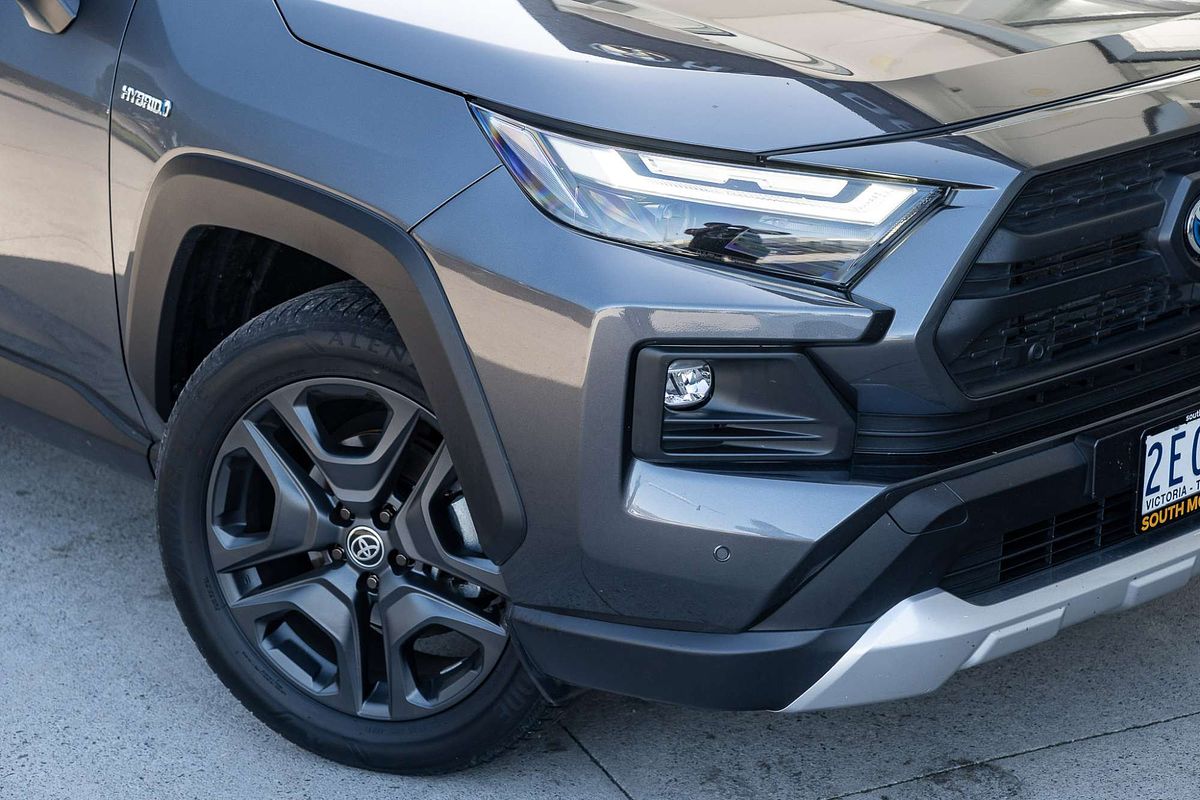 2021 Toyota RAV4 Edge AXAH54R