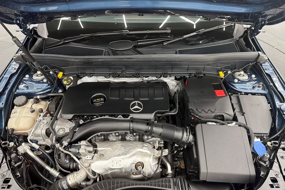 2021 Mercedes-Benz GLB-Class GLB250 X247