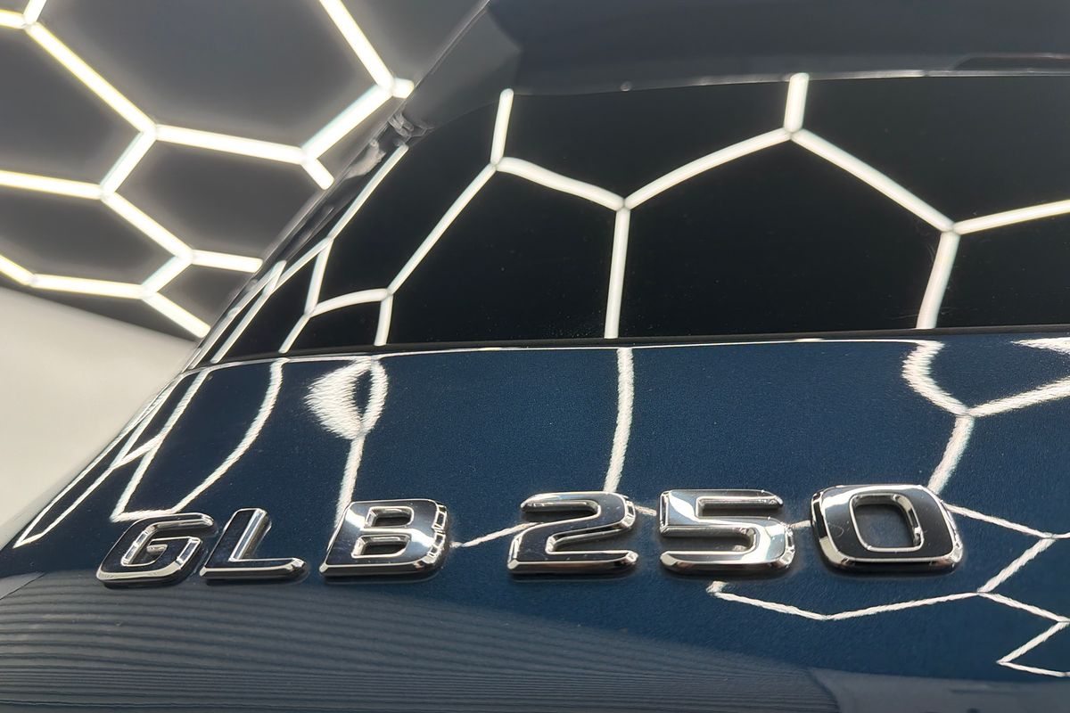 2021 Mercedes-Benz GLB-Class GLB250 X247