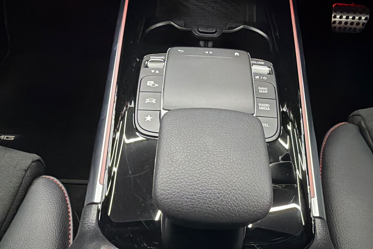 2021 Mercedes-Benz GLB-Class GLB250 X247