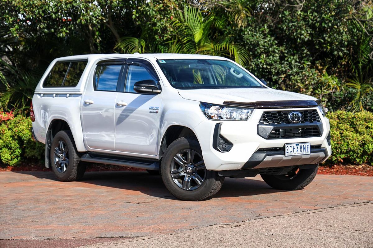 2025 Toyota Hilux SR 48V GUN126R 4X4