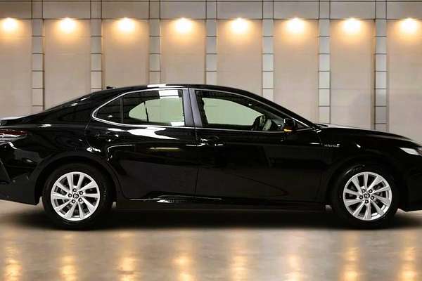 2024 Toyota Camry Ascent AXVH70R